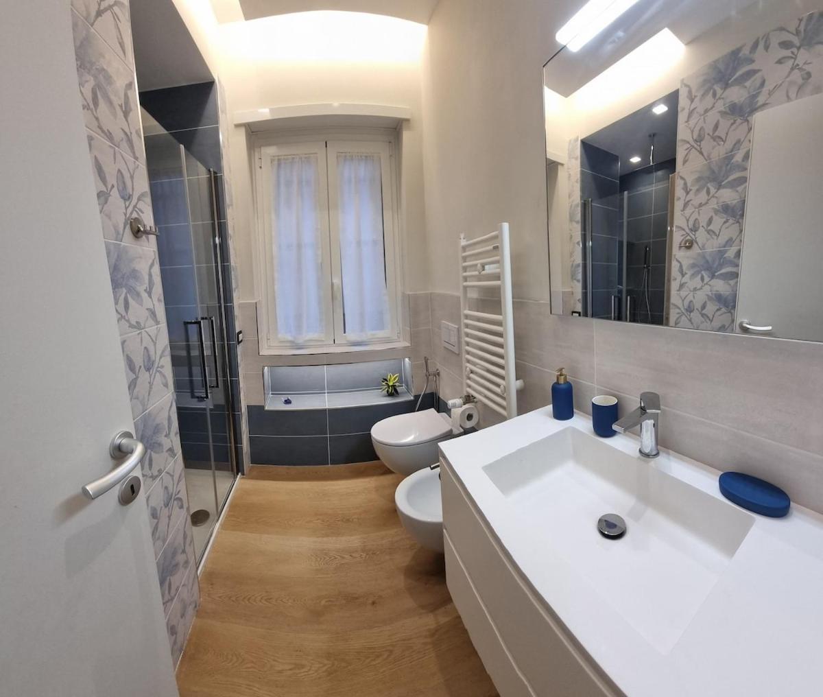 Domus De Core * Roma